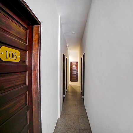 Oyo 91211 Mega Comfort Guest House Medan Exterior photo